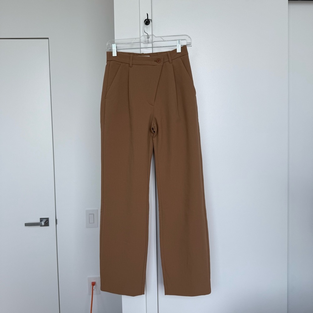 Abercrombie Tailored High Rise Straight Leg Trousers in Brown (size 26)